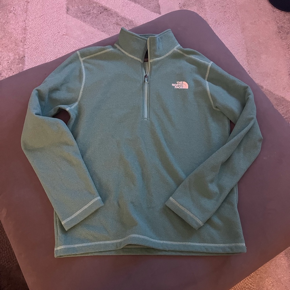Men’s NWOT green The North Face half zip fleece